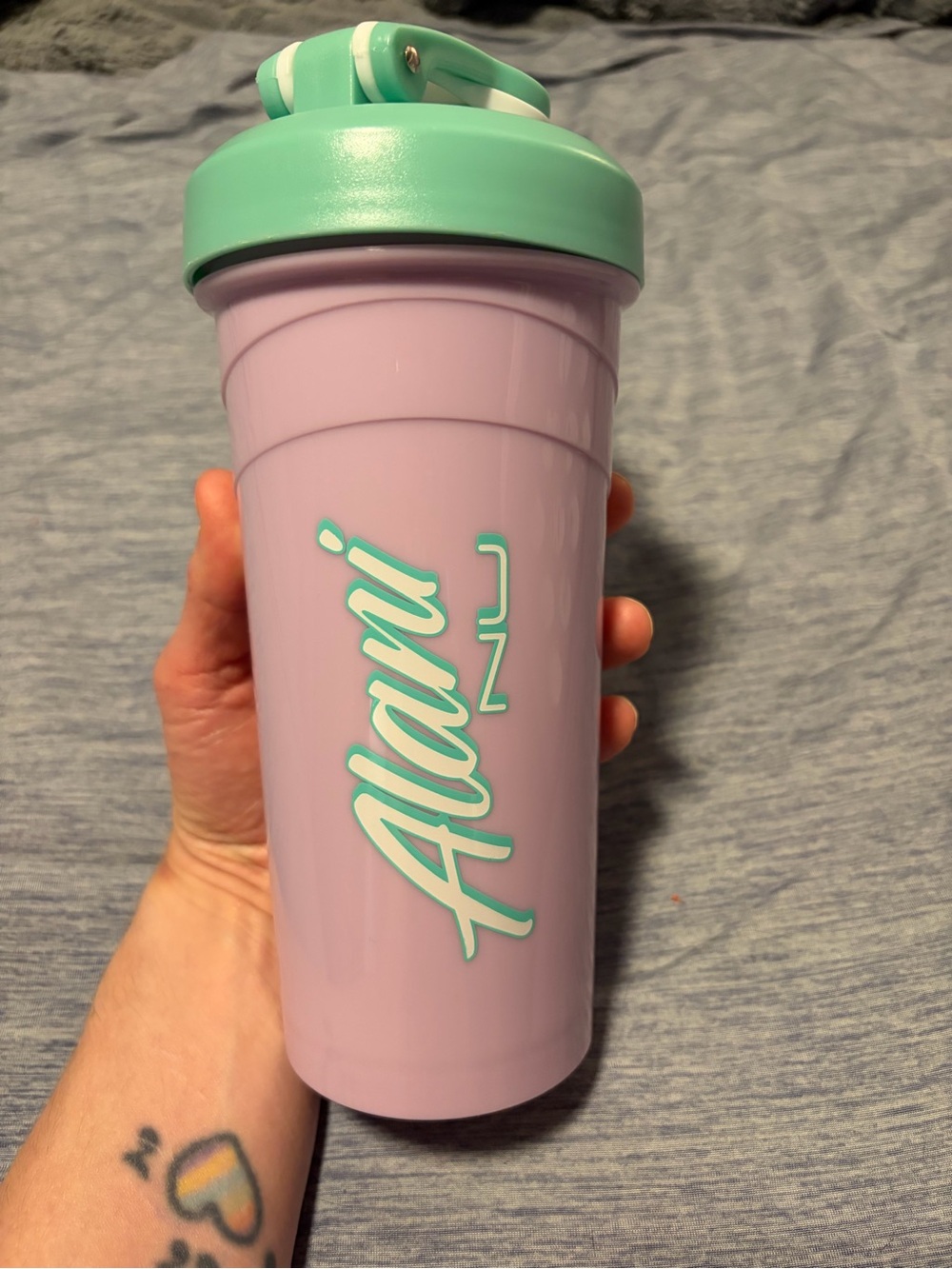 Alani Nu Lavender & Mint Shaker Bottle